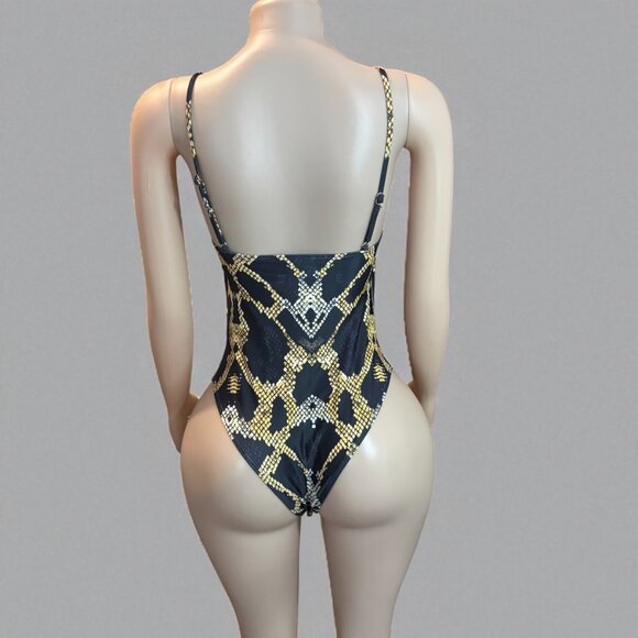 3 Rings Women One Piece Unique Swimsuit - Picture 3 of 8